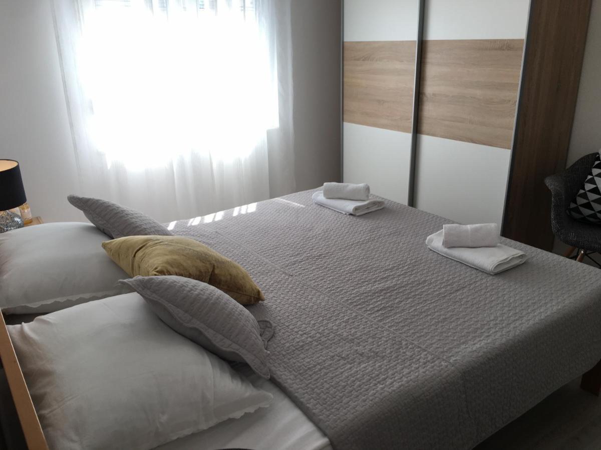 Kairos Apartment Трогир Екстериор снимка